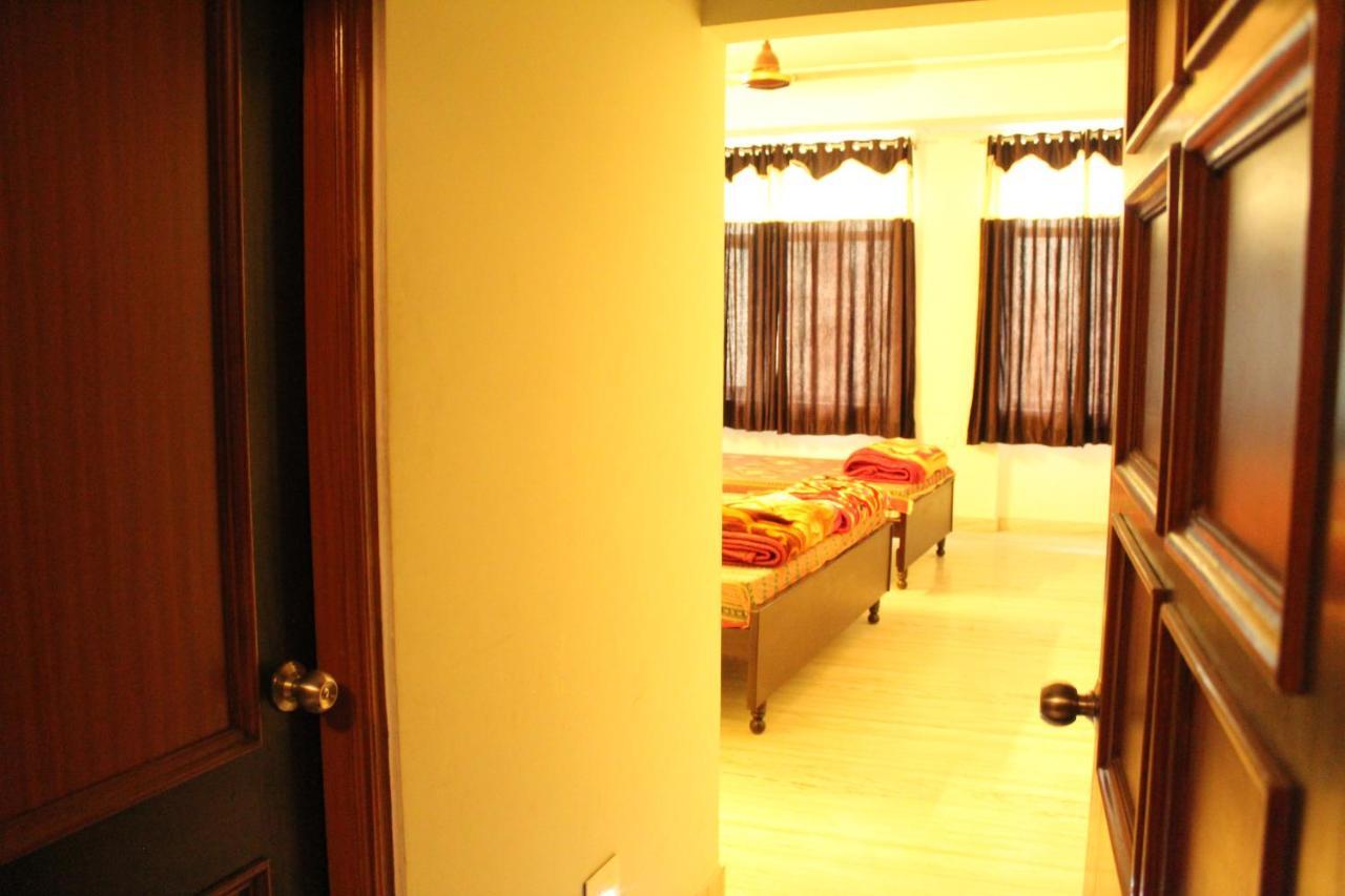 ג'איפור Hotel The Chit Chat Palace מראה חיצוני תמונה